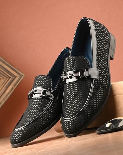 Men Formal Slip-On Shoes with Faux leather upper