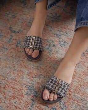 shezone Women Flat Sandals with Synthetic Upper-picture-28