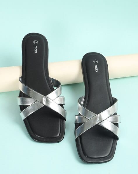 max flat sandals
