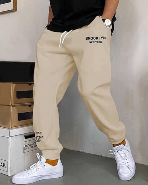 POSHAX Men Typographic Print Joggers with Insert Pockets