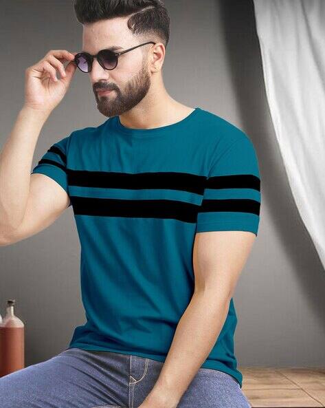 AOOSH Men Colourblock Regular Fit T-shirt