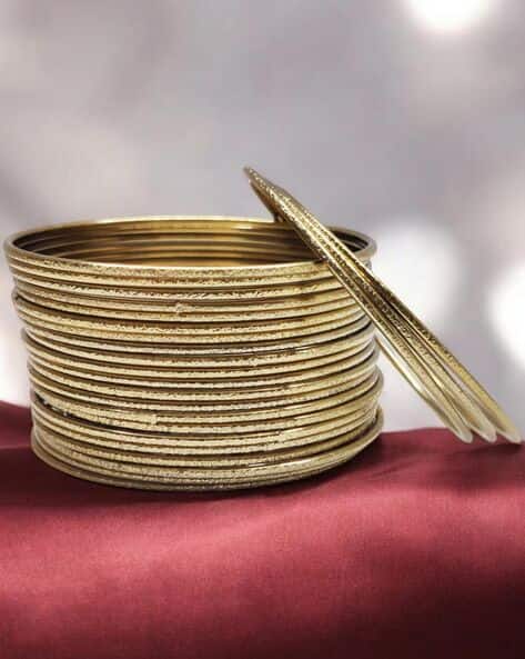 Oomph Woman Gold Shimmer Bangle Set