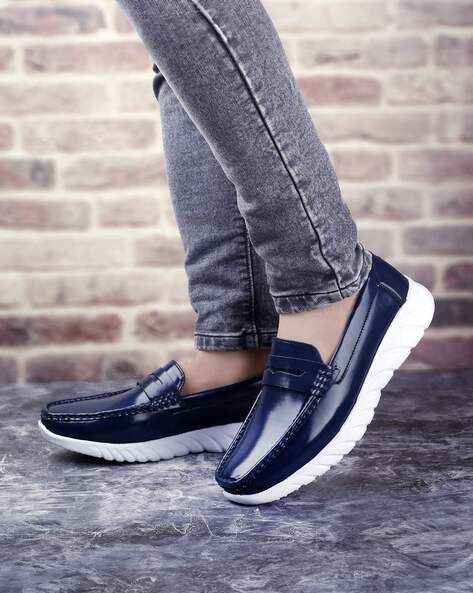 BXXY Men  Slip-On Sneakers with Faux Leather Upper