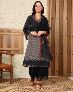 Women Embroidered Dupatta-picture-47