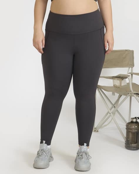Activewear High Rise Zen 7/8 Leggings with Pockets - Main Image