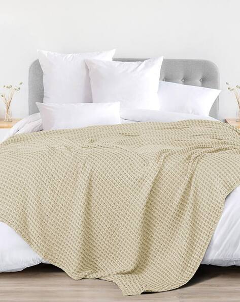 Buy Beige Blankets, Dohars Quilts for Home Kitchen by Urban