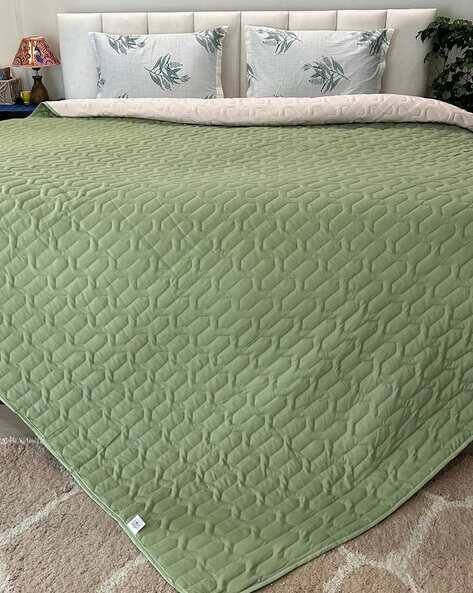 Buy Green Blankets, Dohars Quilts for Home Kitchen by Urban