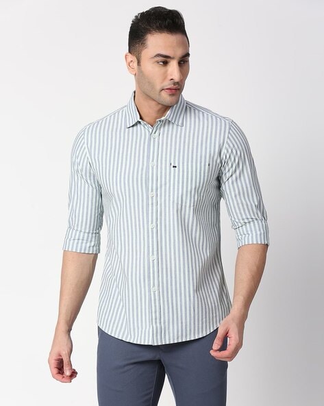 Basics Men Striped Slim Fit Shirt