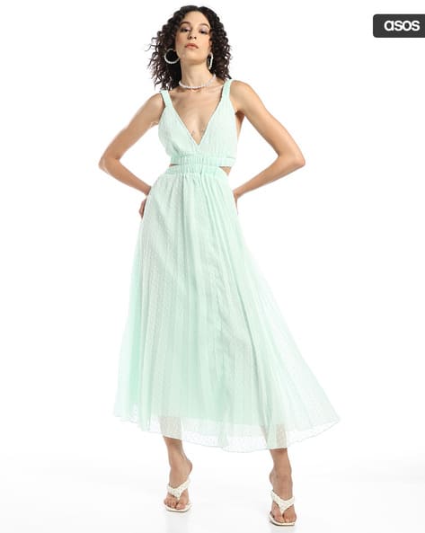 Buy ASOS DESIGN Pleat Plunge-Neck Midi Dress ... Online | Ajio.com