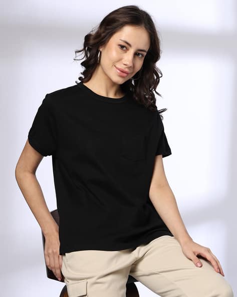 RIO BASIC Women Regular Fit Round-Neck Pocket T-Shirt deal from ajio