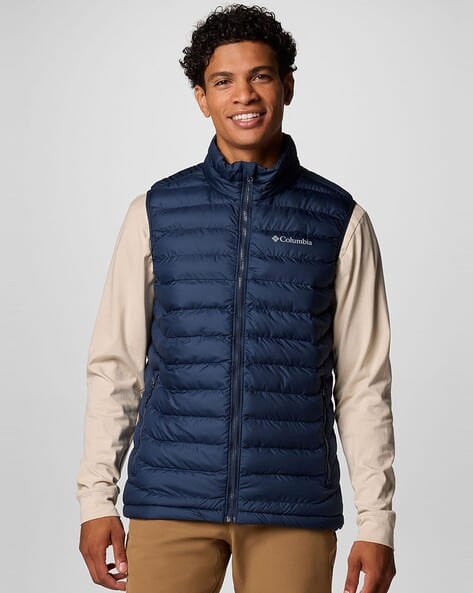 Men Regular Fit Puffer Jacket with Zip-Front