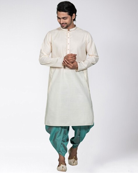 Kisah Embroidered  Kurta with Mandarin Collar