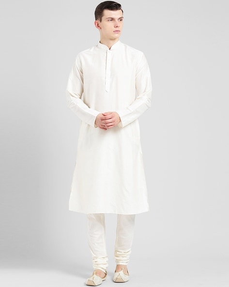 Kisah Solid Mandarin Neck Kurta