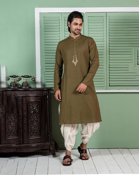 Kisah Long Kurta with Mandarin Collar