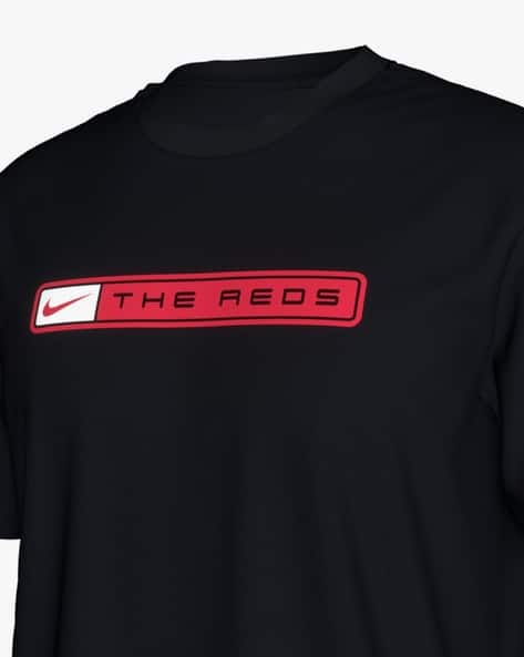 Buy Black Tshirts for Men by NIKE Online