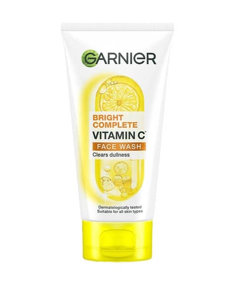 GARNIER Bright Complete Vitamin C Face Wash