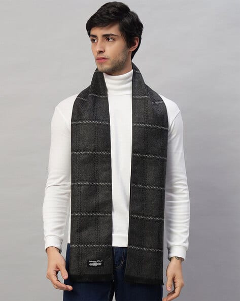 -473Wx593H-700861926-grey-