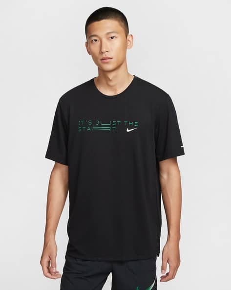 Men Rise 365 Kipchoge Dri-FIT Typographic Print Regular Fit Crew-Neck  T-Shirt - Main Image