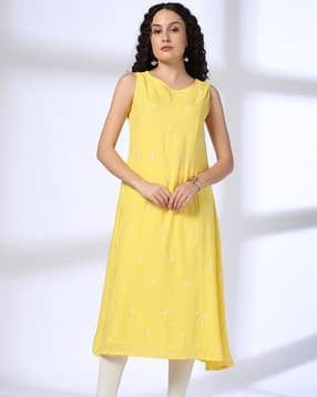 avaasa mix n' match Women Embroidered A-Line Kurta-picture-23