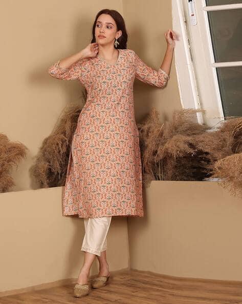 Women Floral Print Straight Kurta