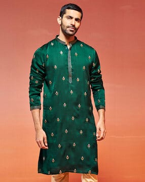vastramay Men Embroidered Regular Fit Long Kurta with Mandarin Collar-picture-11