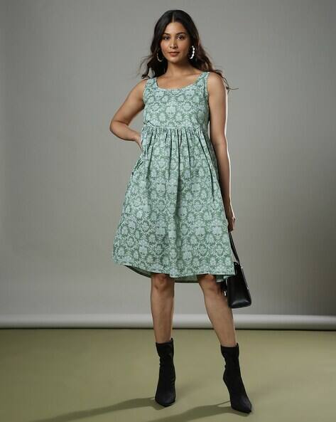 tarik ediz green dress Sap Green Mughal Printed Bandi & Embroidered Kurta Set – Label Niti Bothra