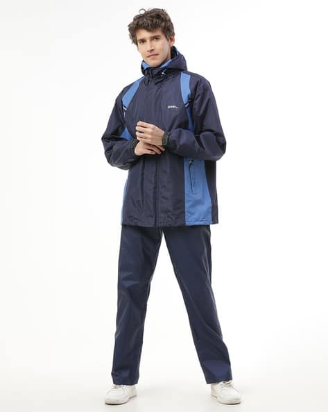 Men Colourblock Regular Fit Raincoat