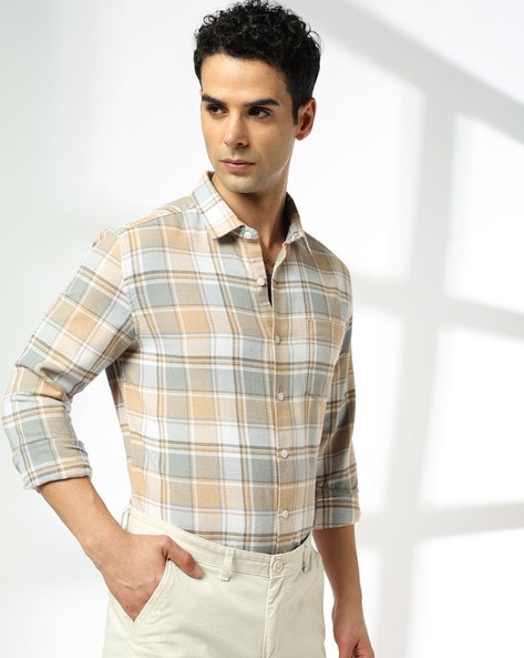 Men Checked Slim Fit Shirt