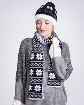 bharatasya Women Faux Fur Knitted Beanie with Muffler-picture-16