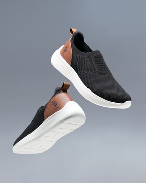 Buy 1 get one free shoes new arrivals