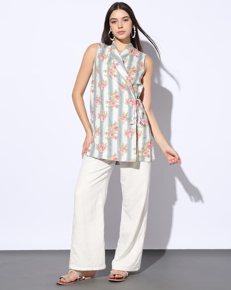 Svrnaa by AZORTE Floral Printed Flex Top