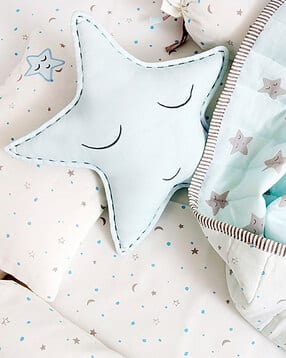 masilo Star-Shaped Cushion with Stitched Detail-picture-14
