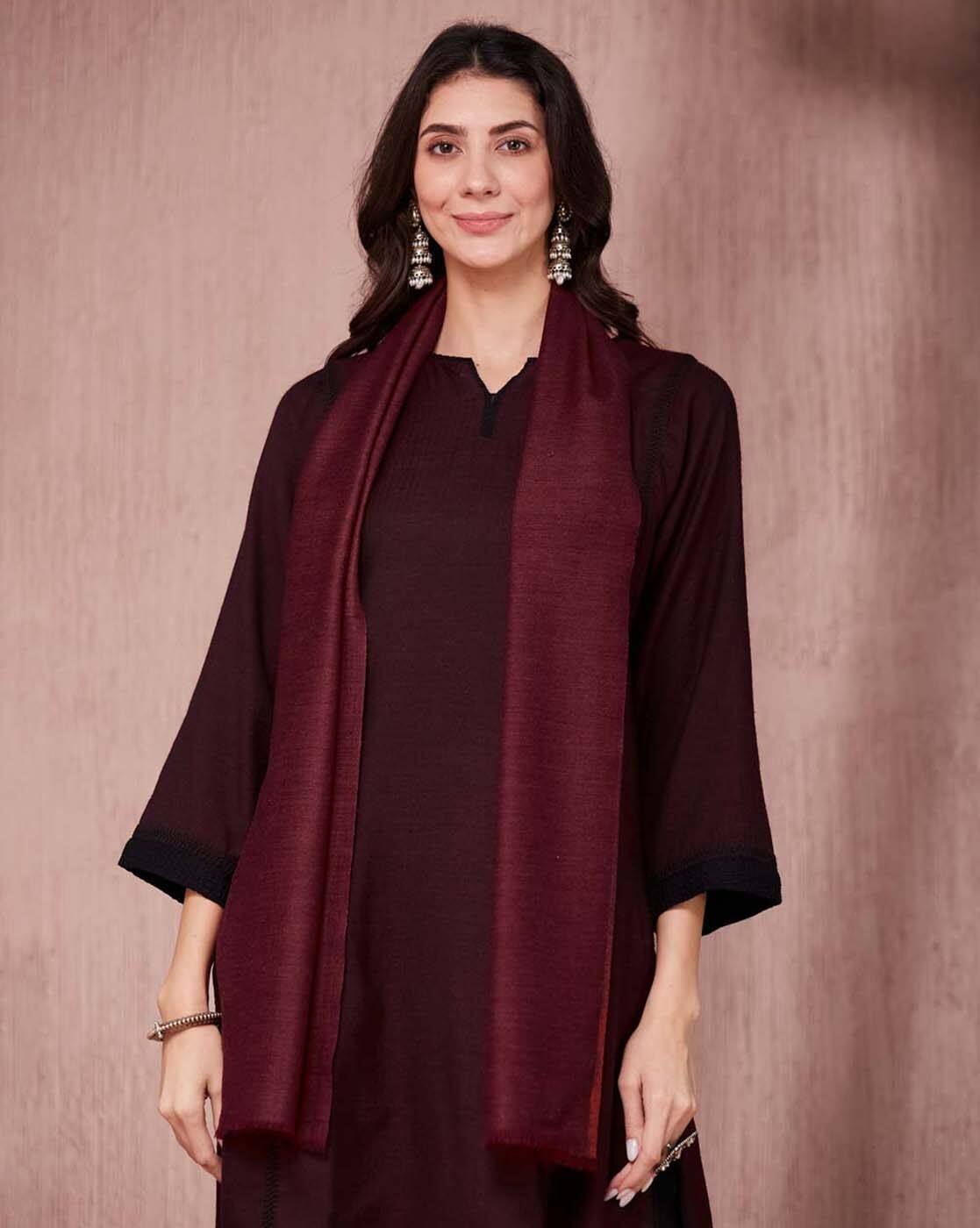 Buy Fabindia Women Woolen Muffler Online | Ajio.com