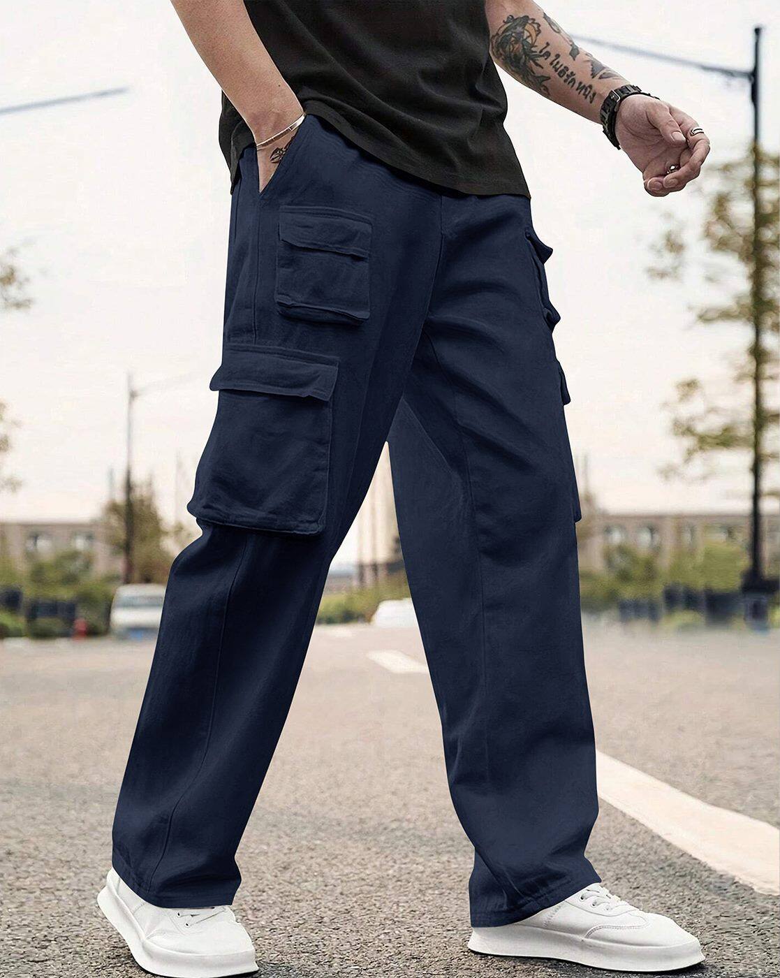 Buy ZOMBOM Men Relaxed Fit Cargo Pants Online | Ajio.com