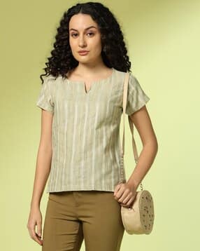 acai Women Floral Woven Relaxed Fit Top-picture-35