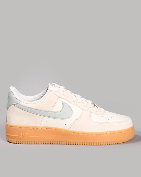 Men Air Force '07 LV8 Lace-Up Sneakers