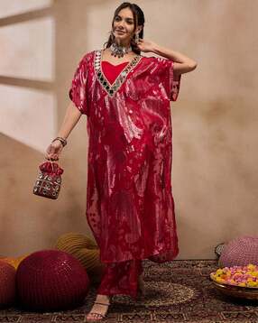 mabish by sonal jain Women Floral Woven Kurta with Top & Pants-picture-2
