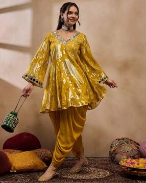 mabish by sonal jain Women Embellished Pant-Suit Set-picture-52