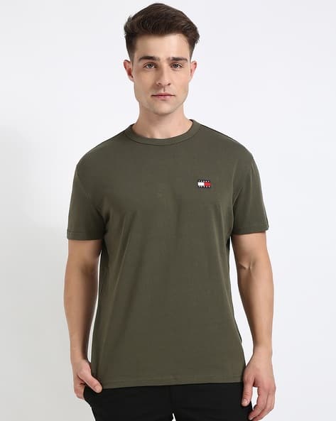Product image of TOMMY HILFIGER Men Badge Regular Fit Crew-Neck T-Shirt with Logo Print