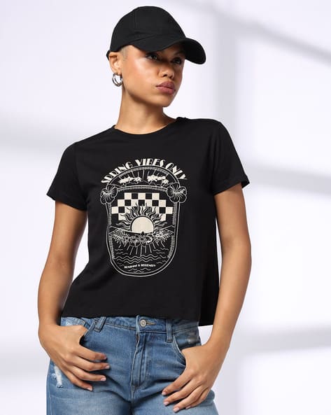 Women Spring Graphic Print Regular Fit Crew-Neck T-Shirt