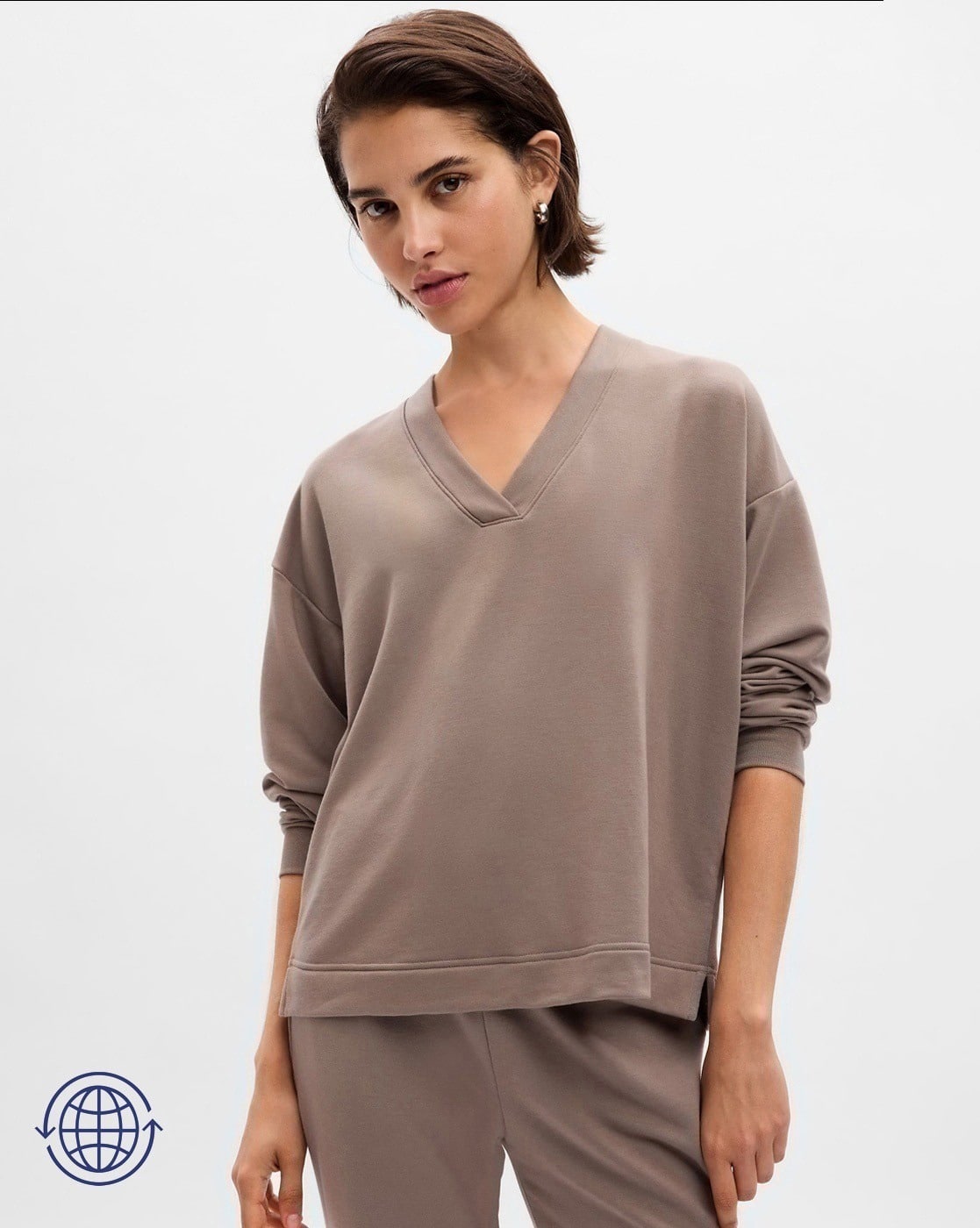 Relaxed Fit V-Neck Pullover