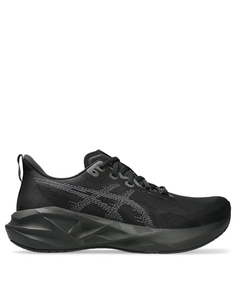 Men NOVABLAST Running Shoes