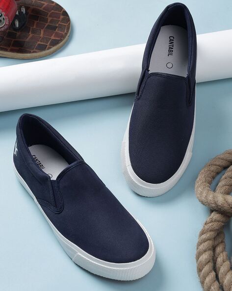 Men Slip-on Shoes with Canvas Upper