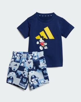 adidas kids Boys Mickey Mouse Print T-Shirt & Shorts Set-picture-12