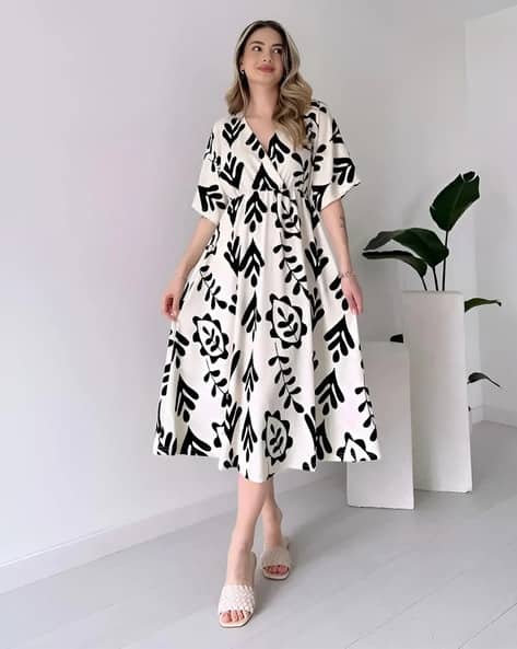 Women Leaf Print Fit & Flare Dress