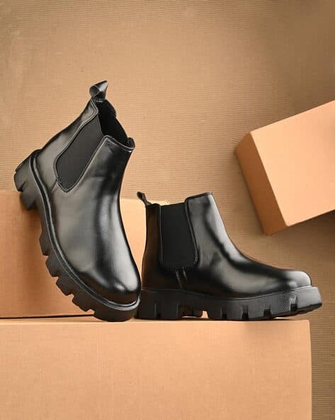 Men Chelsea Boots