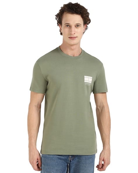 TOMMY HILFIGER Men Regular Fit T-shirt