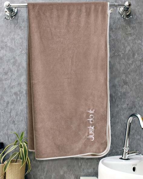 FABINALIV Embroidered Cotton Bath Towel