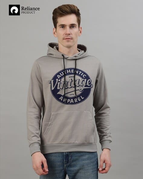 Men Typographic Print Regular Fit Hoodie with Kangaroo Pocket