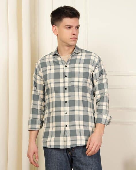 Buy Woxen Men Checks Regular Fit Shirt Online | Ajio.com